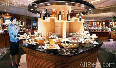 The Dusit Thani Hotel 14